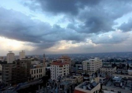 حالة الطقس: انخفاض ملموس على درجات الحرارة وفرصة ضعيفة لأمطار خفيفة