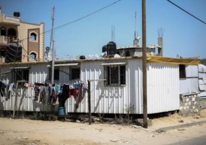 الاحتلال يستولي على بيوت متنقلة في أريحا