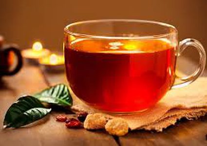 5 أضرار لشرب الشاي على معدة فارغة
