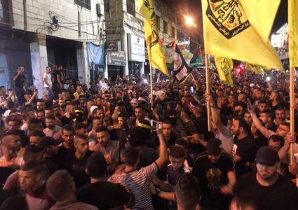 طولكرم: مسيرة حاشدة تنديدا بمجزرة الاحتلال في جنين