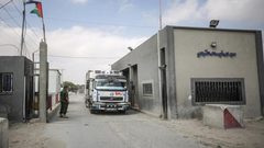 الاحتلال يسمح بإدخال سلع جديدة لقطاع غزة