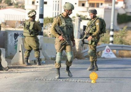 الاحتلال ينصب حاجزا عسكريا جنوب أريحا