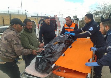 الاحتلال يسلم جثماني شهيدين من القدس وأريحا