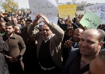 حراك المعلمين: خطاب اشتية لم يحمل الجديد ومستمرون في الاضراب