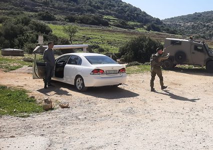 سلطات الاحتلال تمنع دخول المواطنين بمركباتهم إلى واد قانا بسلفيت