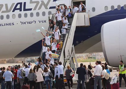 صحيفة عبرية: حزمة تسهيلات لتشجيع هجرة يهود فرنسا إلى "إسرائيل"