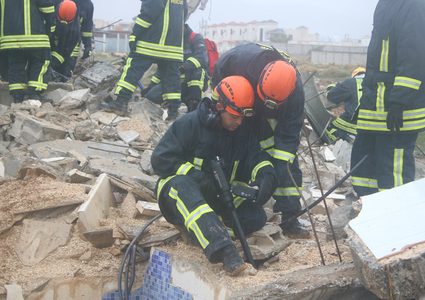 الدفاع المدني يجري التمرين الأول لمحاكاة طلب المساعدات الدولية في نابلس وأريحا