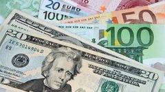 الدولار واليورو يواصلان الارتفاع