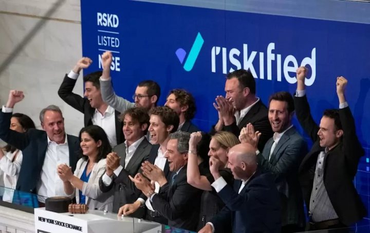 شركة تكنولوجيا بارزة تنقل نصف مليار دولار لخارج إسرائيل