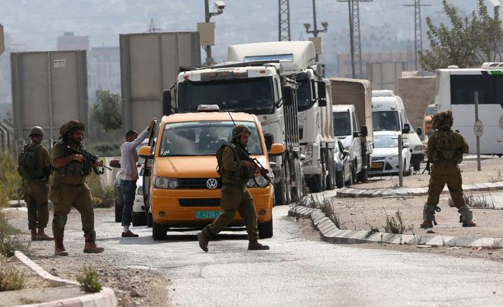 سلطات الاحتلال تغلق حاجز جبع العسكري شمال شرق القدس