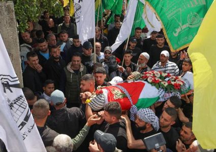 تشييع جثمان الشهيد سفيان الخواجا في نعلين غرب رام الله