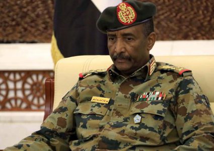 البرهان: نعمل لمنع قيام أي “حكم متسلط” في السودان