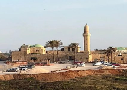 الكشف عن هوية ودوافع منفذي الهجوم على مسجد الإمام علي في يافا