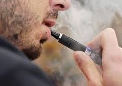 الخطر القاتل من تدخين السجائر الإلكترونية