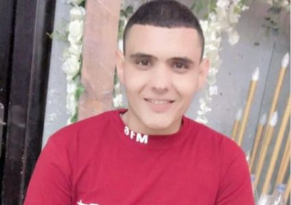 الأسير عاصف الرفاعي المصاب بالسرطان يبدأ بتلقي العلاج الكيميائي مقيدا