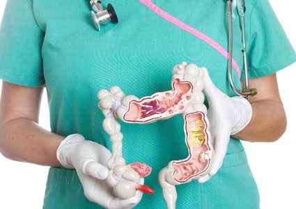 مستشفى النجاح يعلن عن استمرار الحملة المجانية للكشف عن سرطان القولون والمستقيم