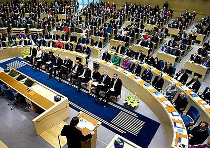 البرلمان السويدي يوافق على الانضمام لحلف الأطلسي