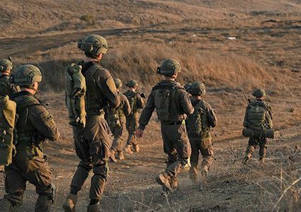 شجار بين جنود إسرائيليين على الحدود مع لبنان يخلف 3 إصابات