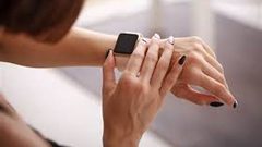 أسباب تجعل من الساعة الذكية عدوا لك