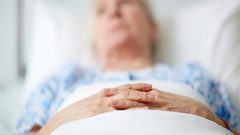 ما هو المرض الذي يُبيح الإفطار في شهر رمضان؟