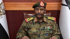 البرهان: نريد بناء جيش سوداني مهني يكون تحت سلطة مدنية منتخبة