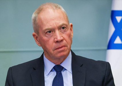 نتنياهو يقيل وزير جيش الاحتلال