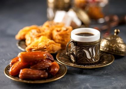 الشاي والقهوة والتدخين.. هذه أفضل الطرق للصائم لتجنب أعراضها