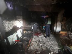 عصابات المستوطنين تضرم نيران الحقد بمنزل عائلة فلسطينية في سنجل شمالي رام الله