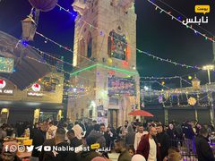 من الأجواء الرمضانية في باب الساحة بالبلدة القديمة وسط نابلس