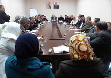 المجالس البلدية والهيئات المحلية شمال الخليل تدعو المعلمين للعودة إلى عملهم