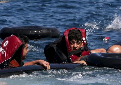 "الخارجية":استكمال إجراءات نقل جثمان ضحية غرق القارب في إيطاليا عدي أحمد إلى غزة