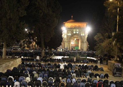 صلاة التراويح في اليوم الخامس رمضان بالمسجد الأقصى المبارك