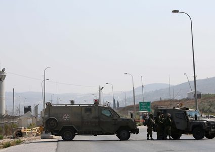 لليوم الرابع: الاحتلال يشدد من إجراءاته العسكرية في حوارة جنوب نابلس