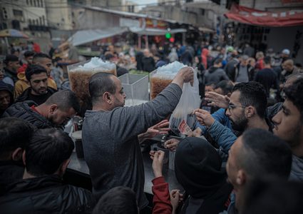 أجواء أسواق غزة في شهر رمضان