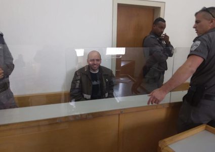 الاحتلال يحكم على الأسير خليل عواودة بالسجن الفعلي 16 شهراً