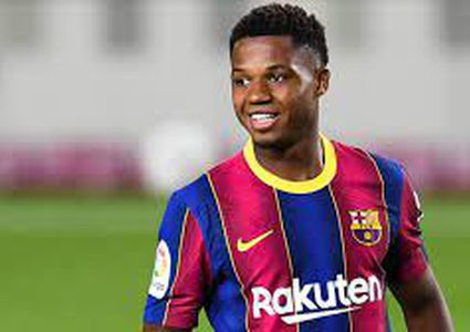 فاتي يتبرأ من تصريحات والده!