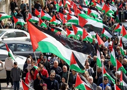 فصائل المنظمة في لبنان: نؤكد حق شعبنا المشروع بالنضال