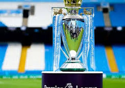 أندية الدوري الإنجليزي دفعت 300 مليون لوكلاء اللاعبين العام الماضي