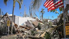 الولايات المتحدة: ارتفاع حصيلة قتلى الأعاصير إلى 26