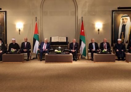 الرئيس عباس يلبي دعوة الملك عبد الله الثاني للإفطار