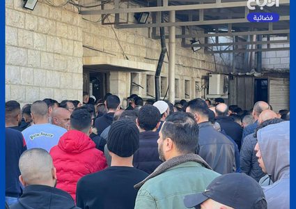 من وداع الشهيدين أبو بكر والحلاق من أمام مستشفى رفيديا بنابلس