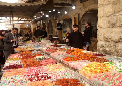 الأجواء الرمضانية في البلدة القديمة في مدينة الخليل