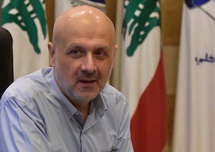 وزير الداخلية اللبناني يحدد مواعيد الانتخابات البلدية في أيار