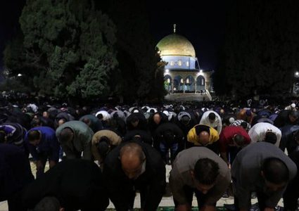 70 ألفاً أدوا تراويح اليوم الـ12 من رمضان في المسجد الأقصى