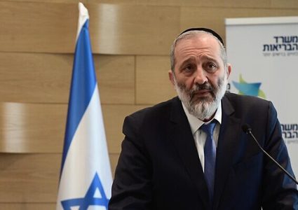 درعي يهدد: قوانين الخطة القضائية جاهزة للتصويت إذا فشل التحاور