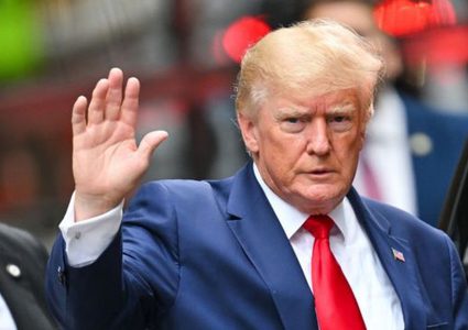 دونالد ترامب يُواجه اتهاماً جنائياً اليوم