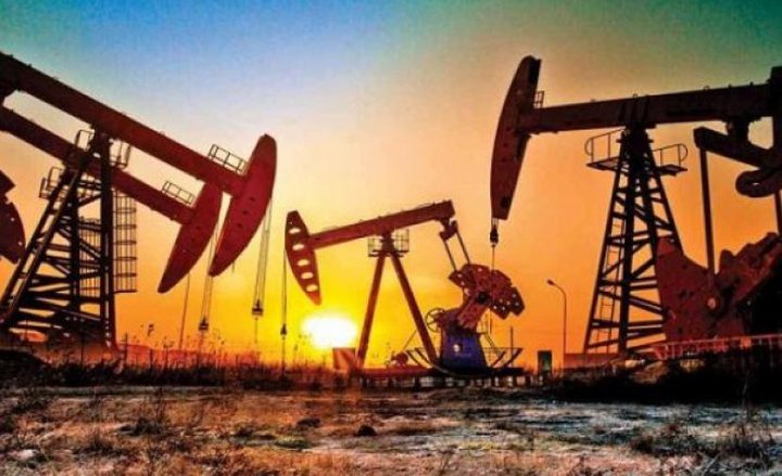 ارتفاع أسعار النفط مع تحول تركيز المستثمرين إلى آفاق الطلب