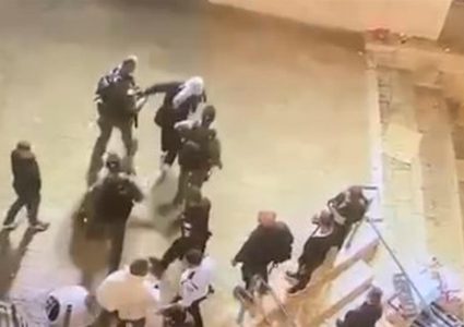 شرطة الاحتلال تدعي اعتقال ناشط يهودي دعا لذبح القرابين في باحات الأقصى