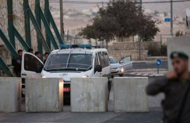 الاحتلال يعتقل طالبا جامعيا على حاجز عطارة شمال رام الله