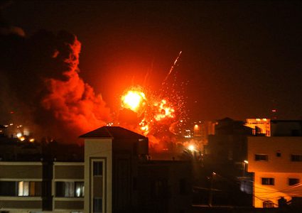 طائرات الاحتلال تشن غارات جوية في قطاع غزة